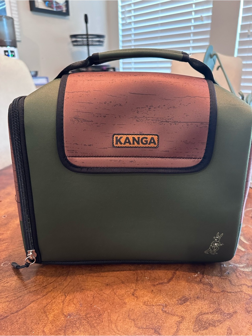 Kanga cooler Woody 12-Pack Kase mate Green wood grain new